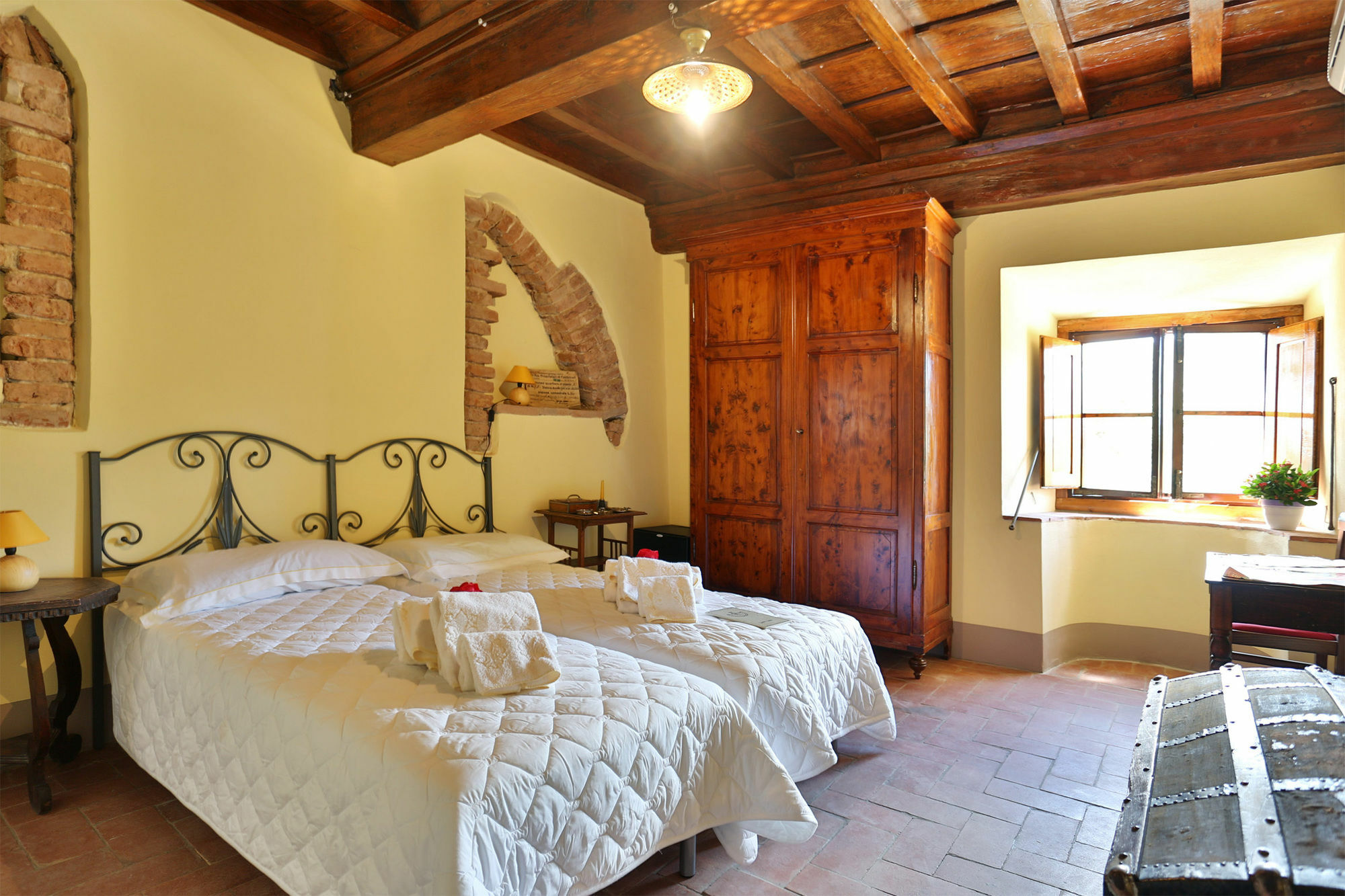 Villa D'Arte Agri Resort Понтассьєве Екстер'єр фото